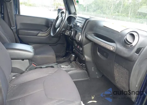 2013 Jeep Wrangler Unlimited Sport z USA, uszkodzony, nr VIN 1C4BJWDG9DL550253